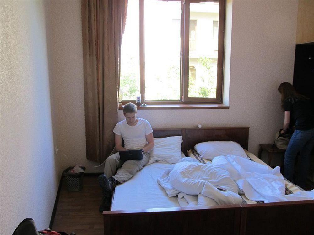 Glide Hostel Jerevan Eksteriør billede