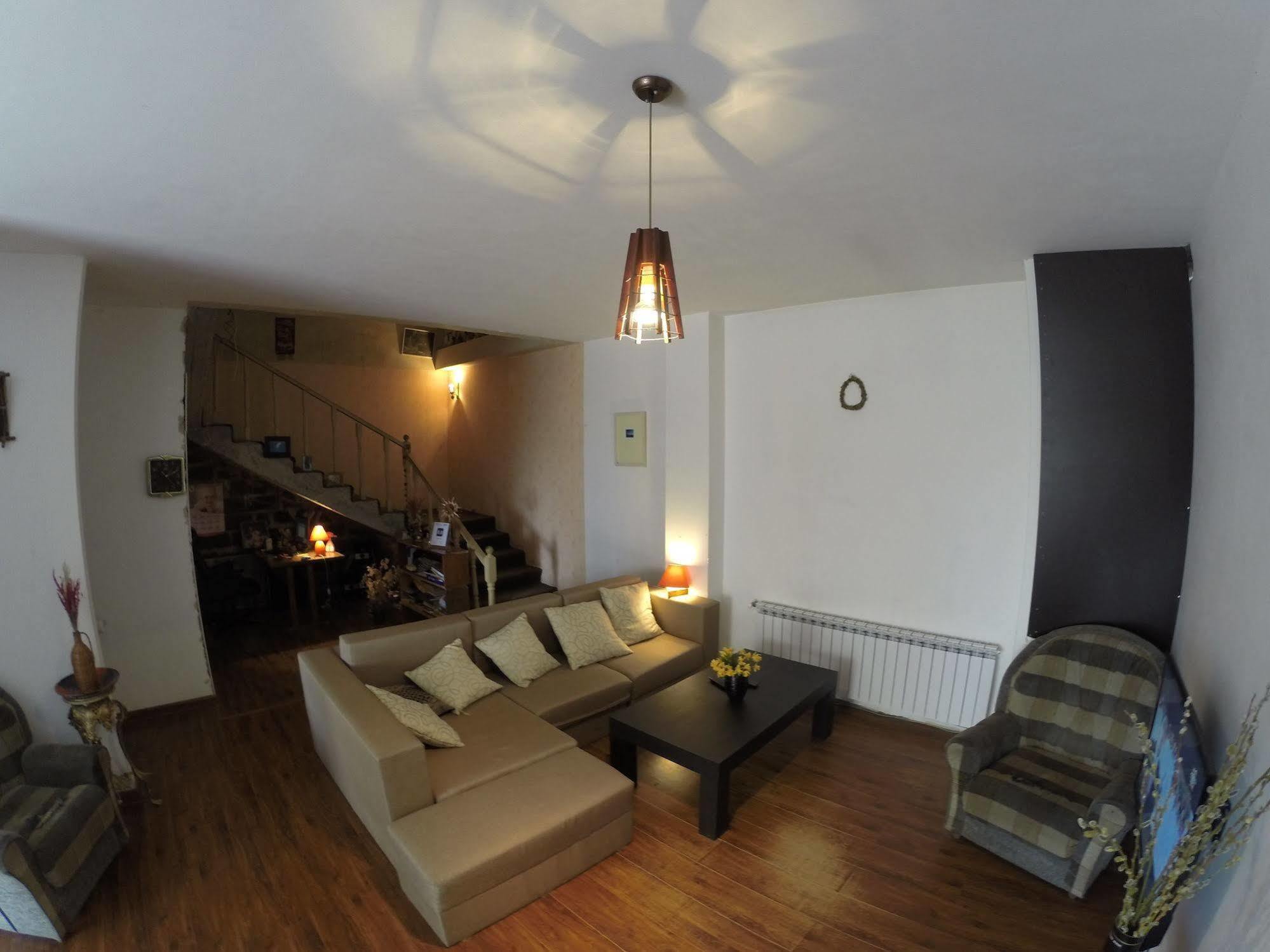 Glide Hostel Jerevan Eksteriør billede